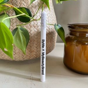 MyBeautyBrand ByMe Black Eyeliner in Carbon Black